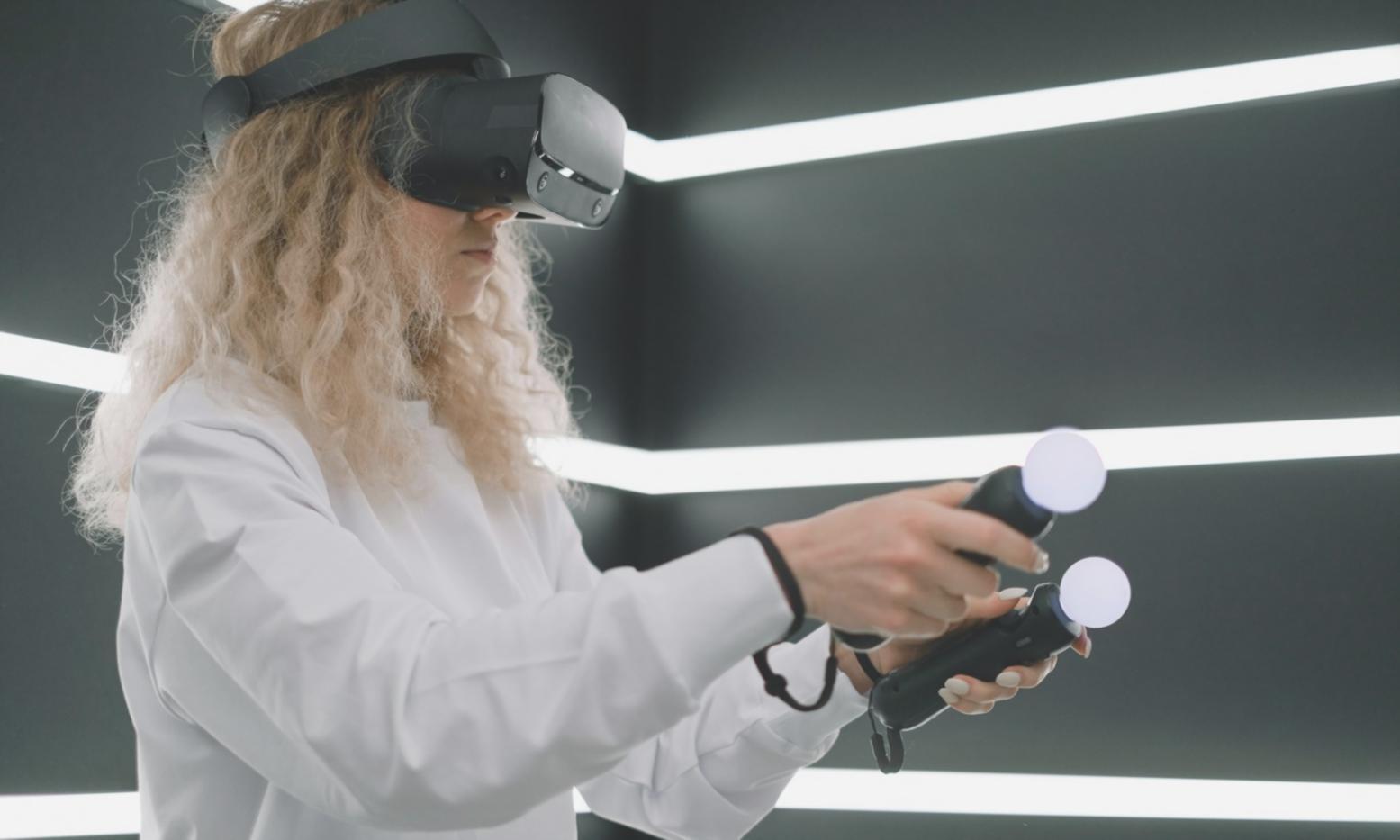 Community learning session with diverse group of professionals collaborating